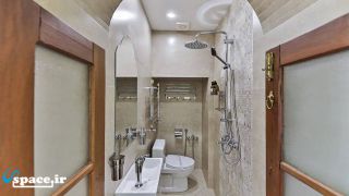 سرویس بهداشتی بوتیک هتل عمارت سحرخیزان - شیراز